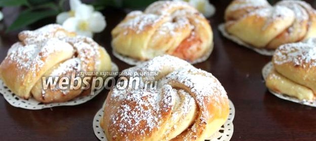 Булочки с джемом