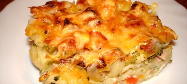 Запеканка из макарон с курицей
