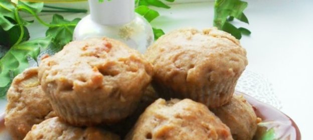 Закусочные пшенично-ржаные маффины с луком