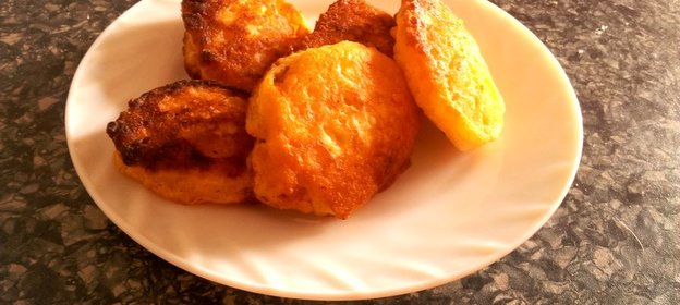 Морковно-кокосовые оладьи