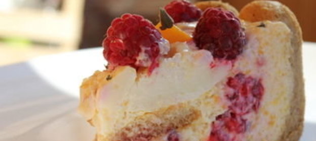 Грибы свежие, запеченные в булочках