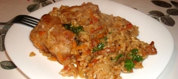 Свиные ребрышки с рисом