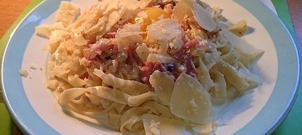 Паста карбонара со сливками