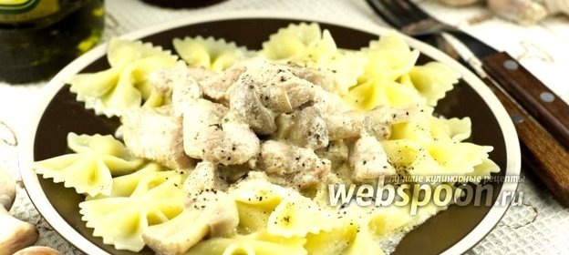 Фигурная паста с индейкой и грибами