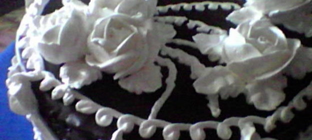 Рольмопс (сельдь под маринадом)