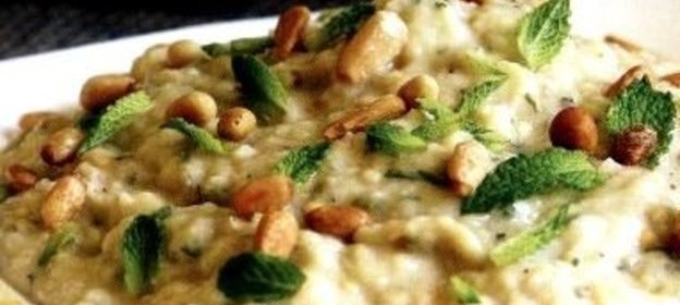 Соленые огурцы с уксусом