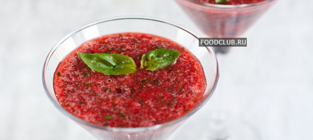 Смузи из клубники с базиликом