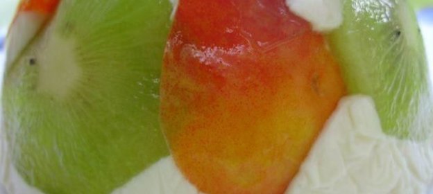 Творожный десерт с мармеладом