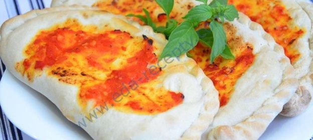 Пицца Кальцоне