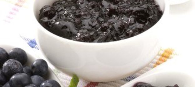 Быстрый черничный джем