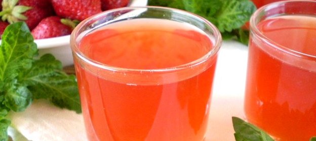 Клубничный морс