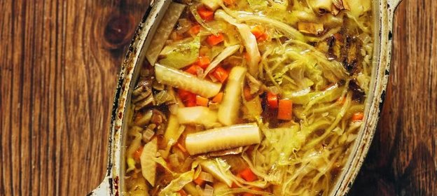 Щи с грибами и репой