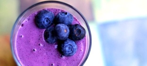 Смузи с черникой