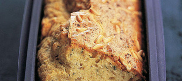 Кекс с кедровыми орешками