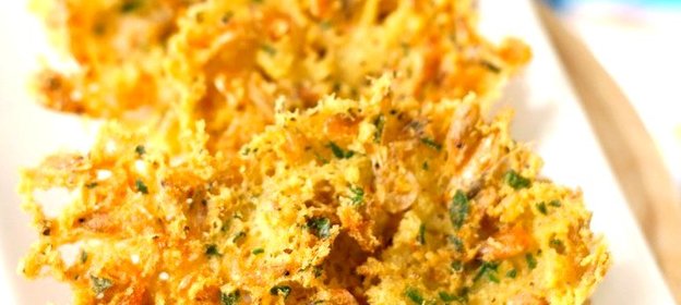 Оладьи из креветок (Tortillitas de camarones)