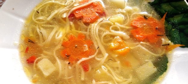 Лапша куриная по‑домашнему