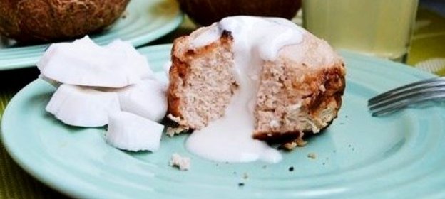 Шоколадная творожная запеканка с ванильным соусом