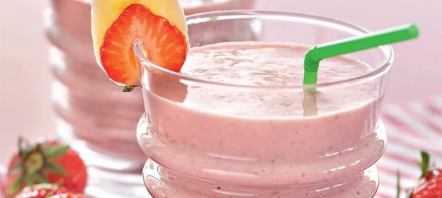 Бананово-клубничный смузи