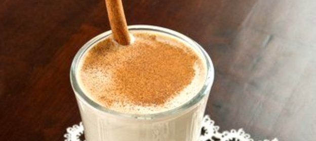 Кофейно-банановый смузи с корицей