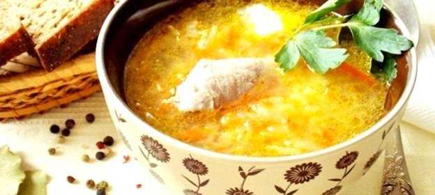 Щи из квашеной капусты с индейкой