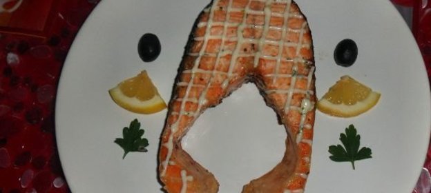 Стейк сёмги под соусом айоли