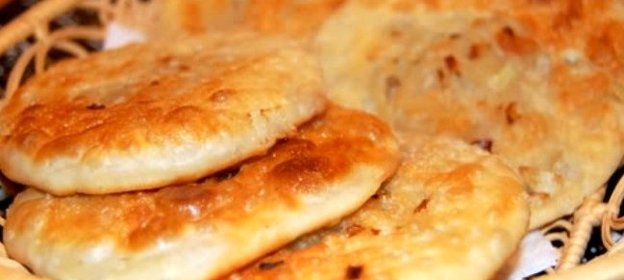 Луковая лепешка