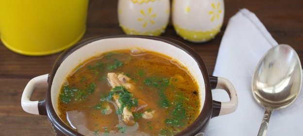 Диетический суп на курином бульоне