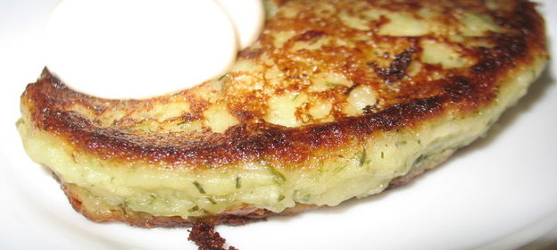 Оладьи кабачковые с сыром