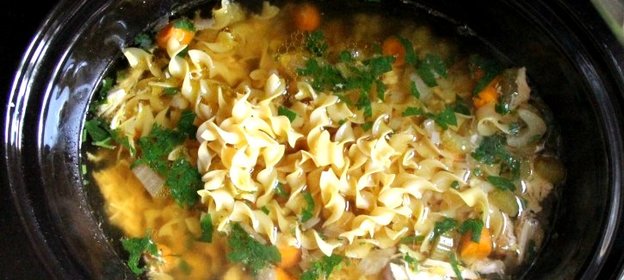 Куриный бульон с вермишелью