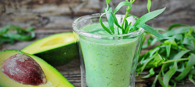 Авокадо-смузи с тархуном и йогуртом