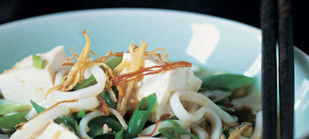 Лапша удон на имбирном бульоне