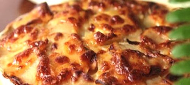 Запеканка картофельная с мясом и моцареллой