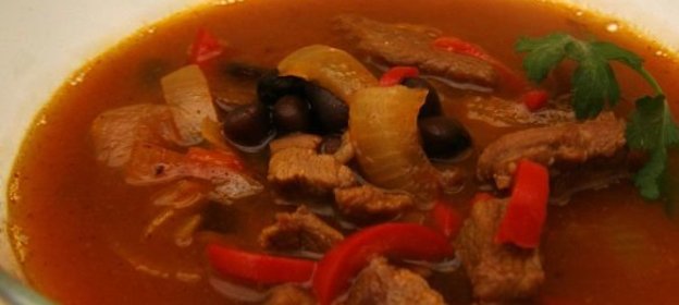 Овощи со свежими грибами