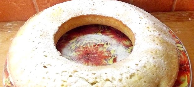 Классический кекс с изюмом