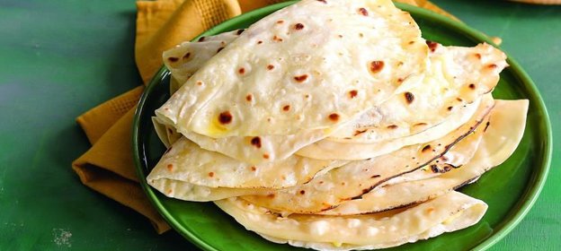 Кыстыбаи, лепешки с картофельным пюре