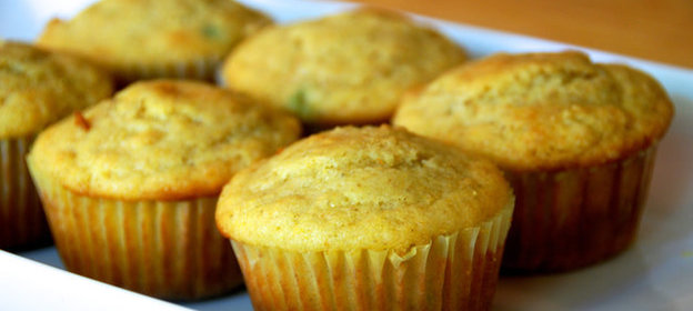 Сырные маффины с беконом