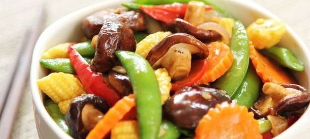 Жареные овощи с грибами