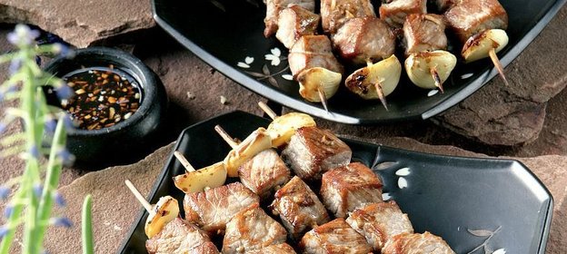 Шашлычки из свинины в соевом маринаде