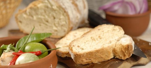 Хлеб с ветчиной и сыром