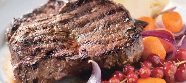 Оленина в коньячном маринаде