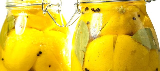 Соленые лимоны