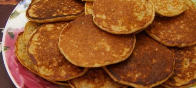 Оладьи из овсяных хлопьев