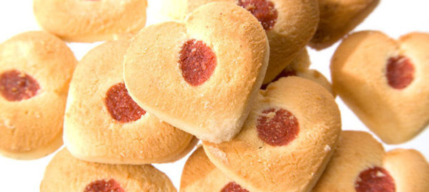 Ванильные сердечки с джемом