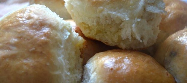 Булочки луковые