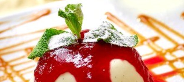 Малиновый соус с шампанским