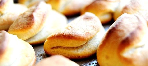 Домашние дрожжевые булочки