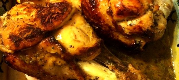 Индейка, запеченая в апельсиново-мятном маринаде