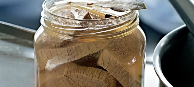 Телятина в желе