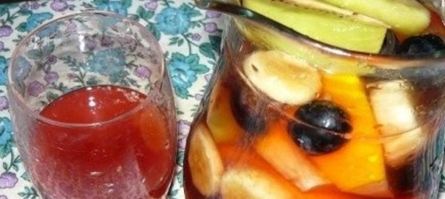 Огурцы соленые маринованные