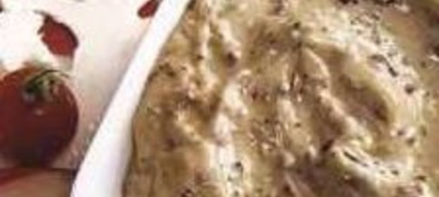 Утка, фаршированная макаронами, с черносливом